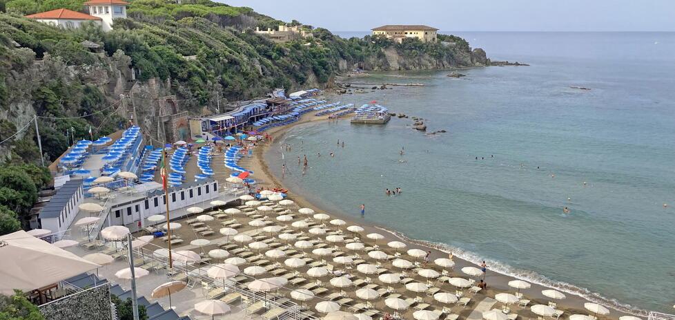 Rosignano, tornano i bus gratuiti per il mare: linee e orari delle corse