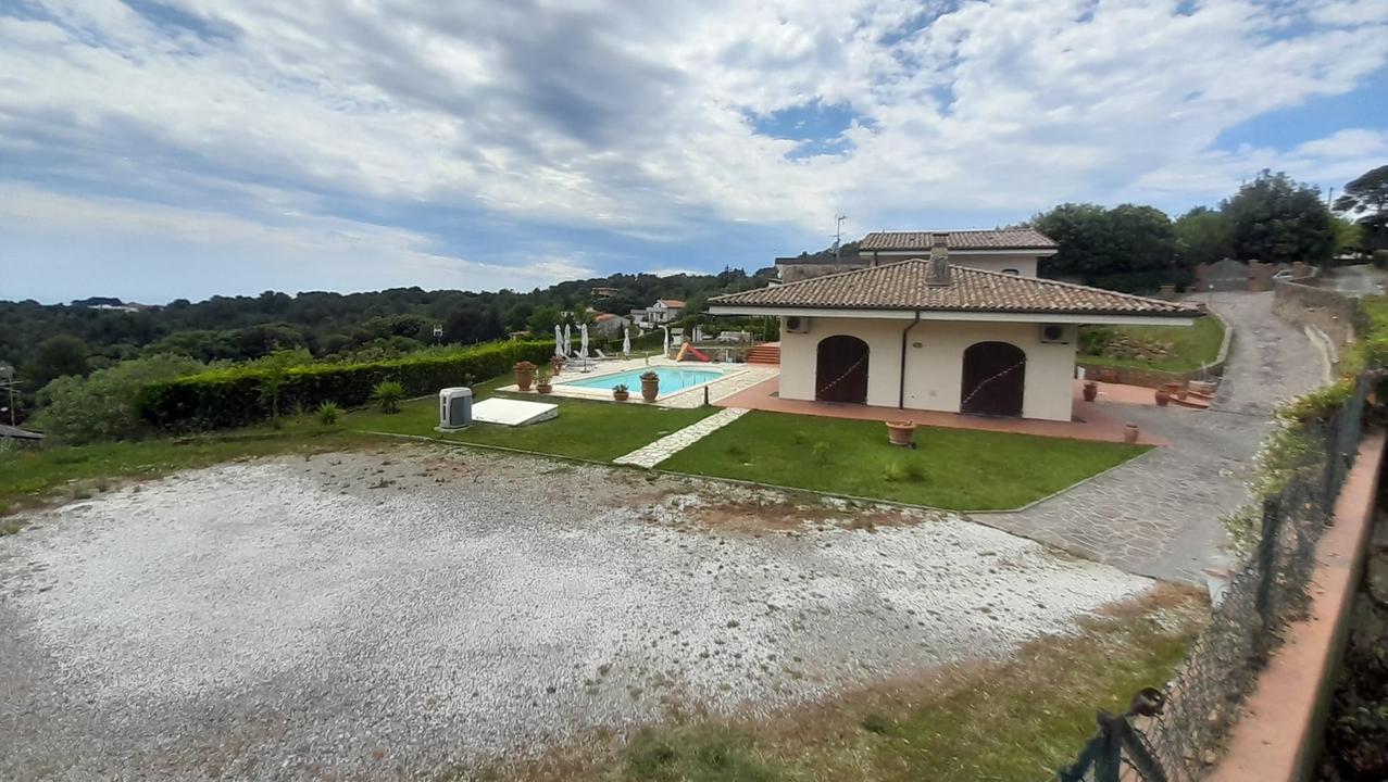 La villa di Castellaccio