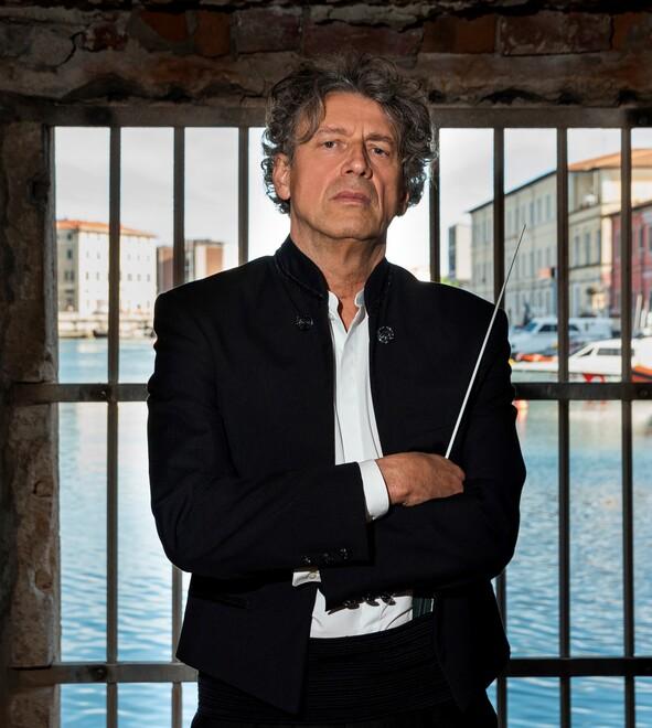 Menicagli, il livornese-cantastorie dell'opera lirica