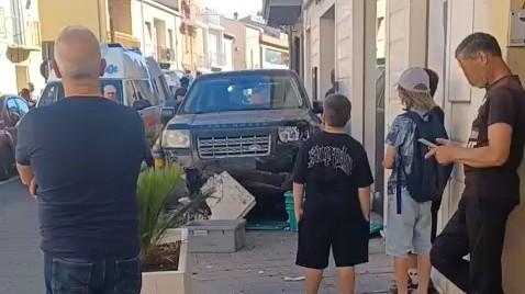Donna travolta e uccisa da un Suv a Ploaghe, ecco come sta l'uomo rimasto ferito
