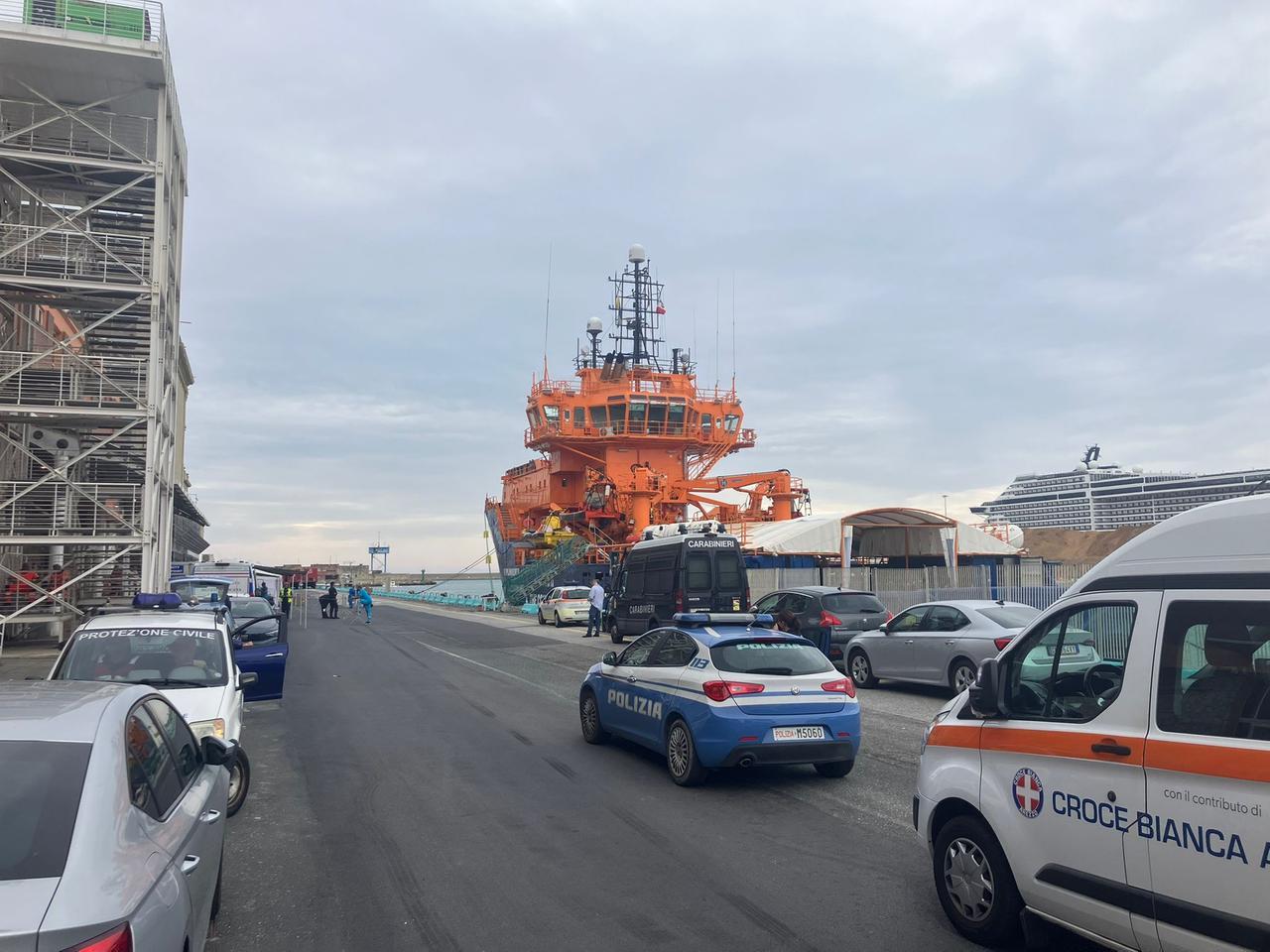 
	La nave ong "Solidaire" in porto a Livorno

