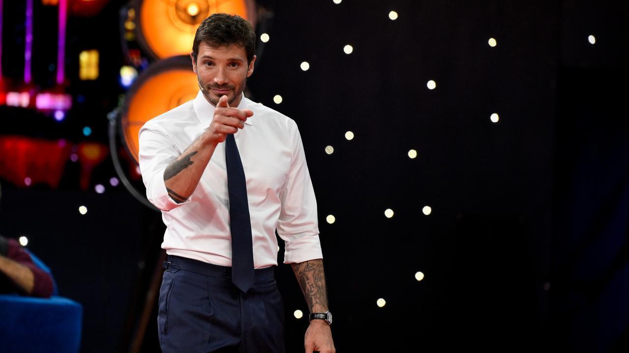 Stefano De Martino, Affari Tuoi si ferma per due puntate nel momento più difficile degli ascolti: cosa sta succedendo