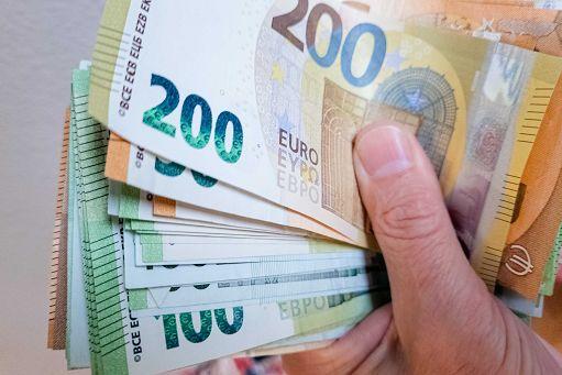 Quattordicesima 2026, quando arriva e a chi spetta: le istruzioni per dipendenti e pensionati