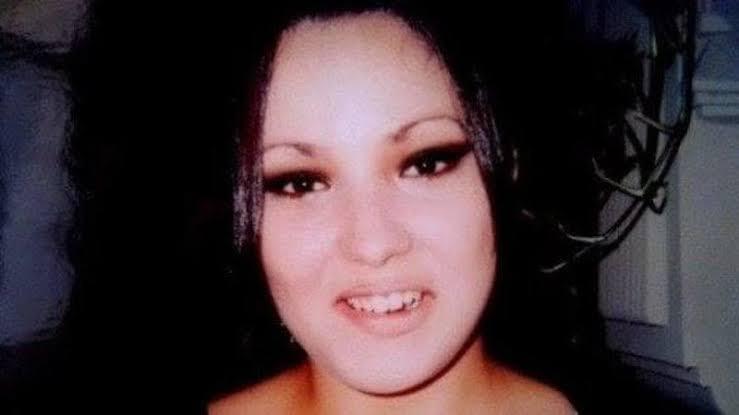 
	Imane Laloua, la ventiduenne scomparsa da Prato nel 2003

