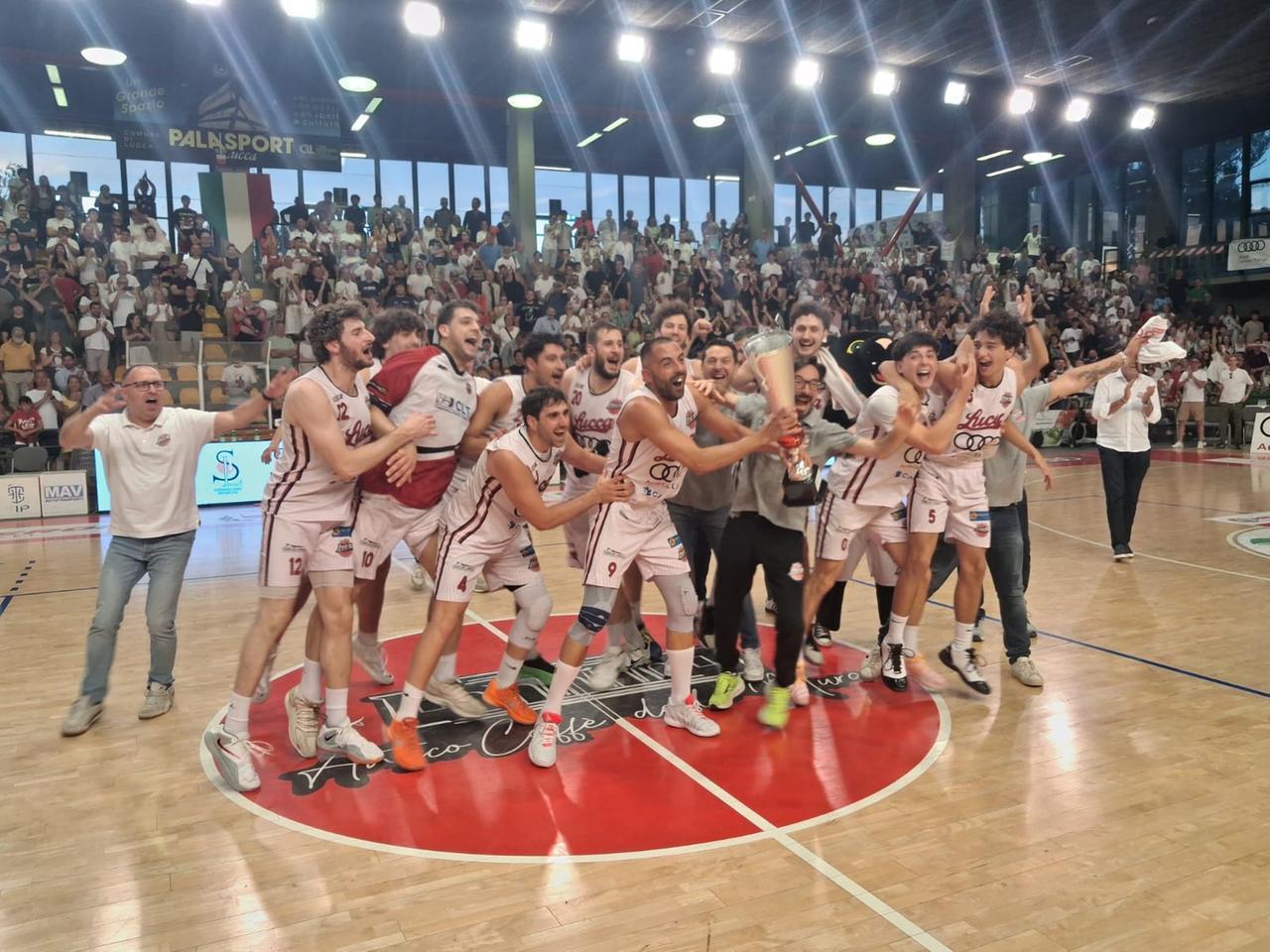Bc Lucca, è serie B: il sogno si avvera