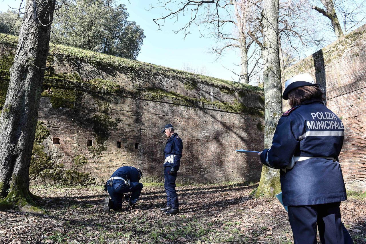 Bimbo caduto dalle Mura, tutti assolti