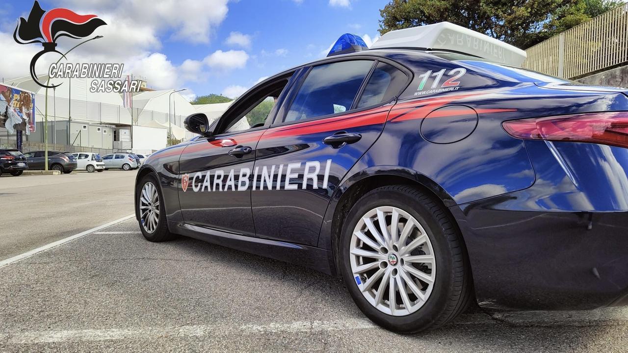 Sassari, cinque anni di raggiri e 200mila euro rubati: arrestato dai carabinieri