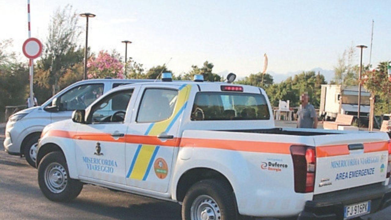 Torre del Lago, trovato morto in mare alla Lecciona: la famiglia aveva denunciato la scomparsa