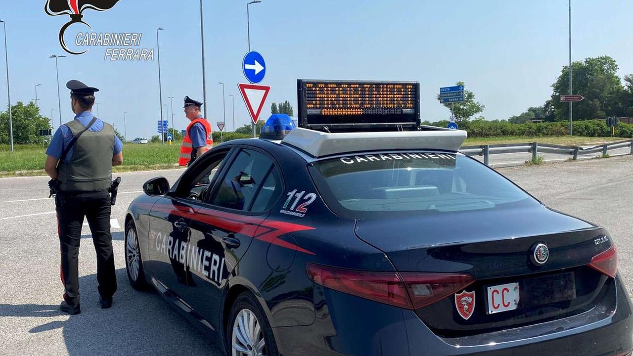 Copparo, tenta di evitare la denuncia pagando la merce rubata: 48enne accusata di furto