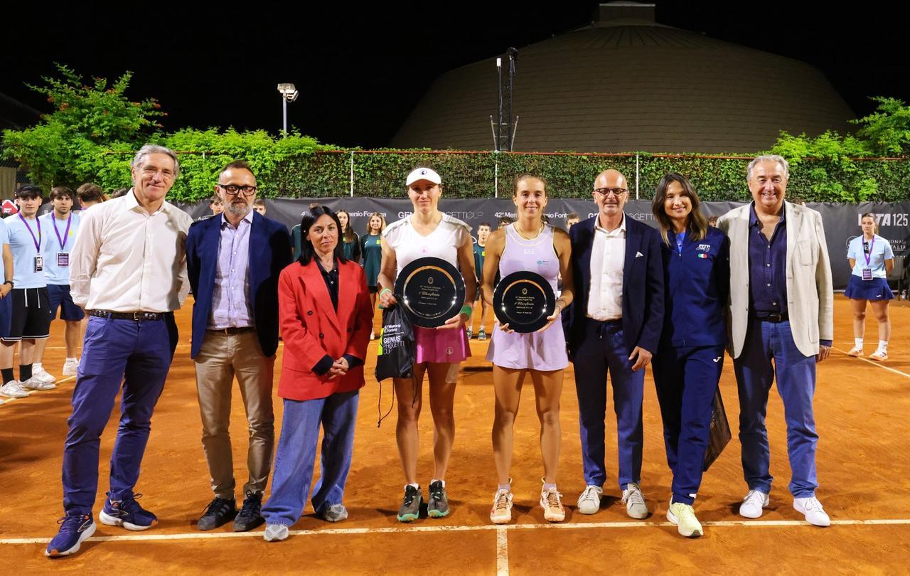 
	Le finaliste premiate a Casinalbo (Foto: Carlo Foschi)

