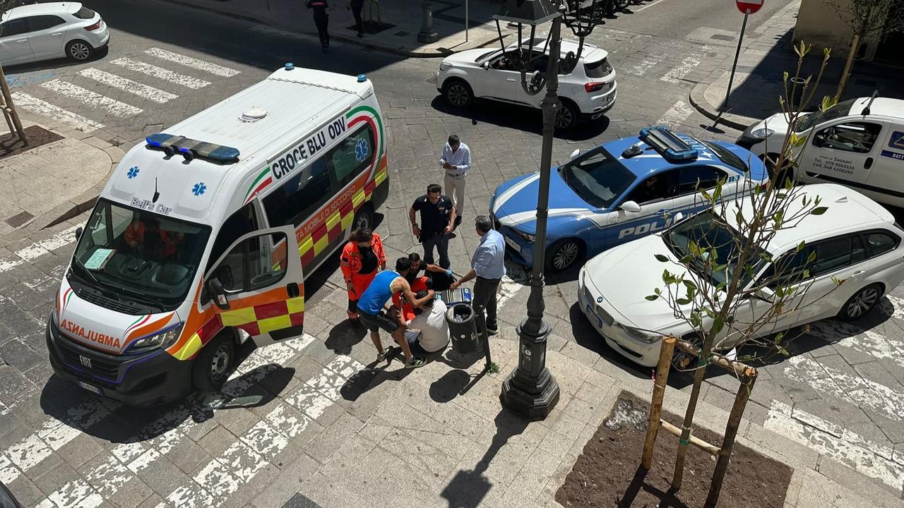Sassari, follia in pieno centro: un uomo accoltellato in volto – Cosa sappiamo
