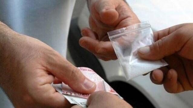 Uso e abuso di sostanze stupefacenti fra i minori, i dati sono choc: «La droga non è cool, cifre da pandemia»