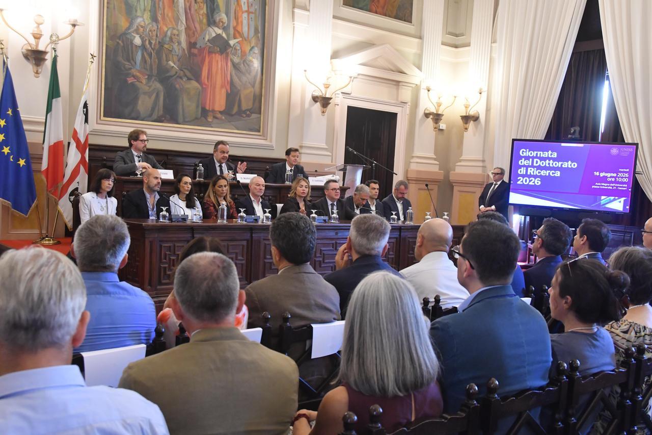 Il filosofo Telmo Pievani a Sassari: «Serendipità e coraggio: la ricetta per affrontare le sfide del futuro»