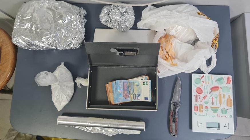 Trovato a Ferrara con oltre 7 etti di cocaina in casa