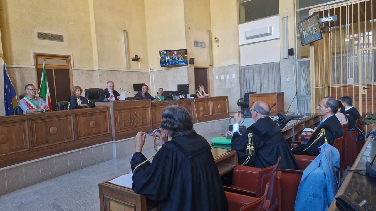 Uccise un uomo in un B&b quando era «giovane e tossicodipendente»: ok allo sconto di pena per l’imputato di omicidio