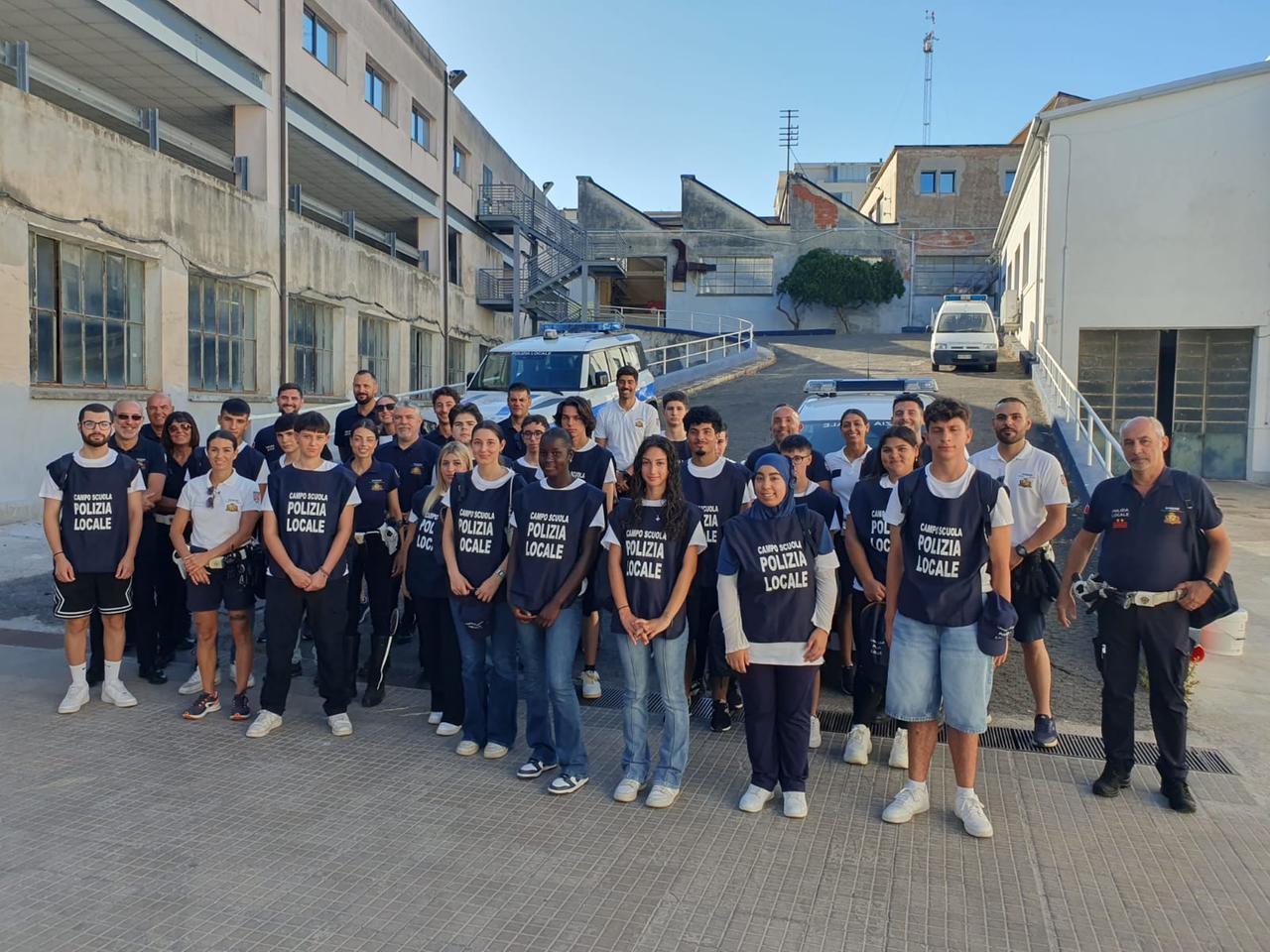 Sassari, una settimana da agente nel campo scuola della polizia locale