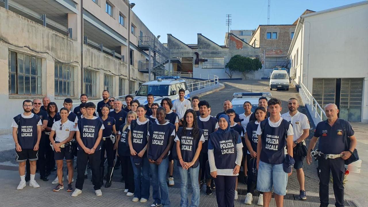 Sassari, una settimana da agente nel campo scuola della polizia locale
