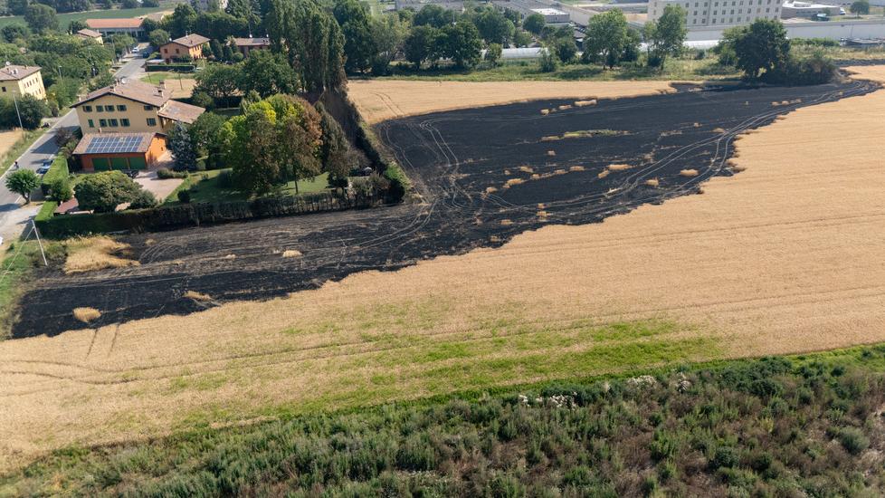 «Musica a tutto volume e fuochi d’artificio: fuori dal carcere ormai è sempre così»