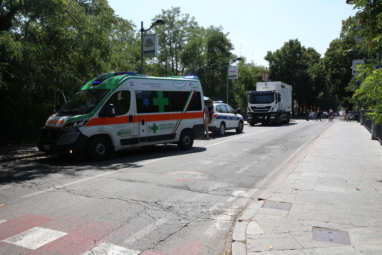 Joele travolto in bici, il racconto dei soccorritori: «Abbiamo tentato tutto il possibile. E’ dura da accettare questa morte»