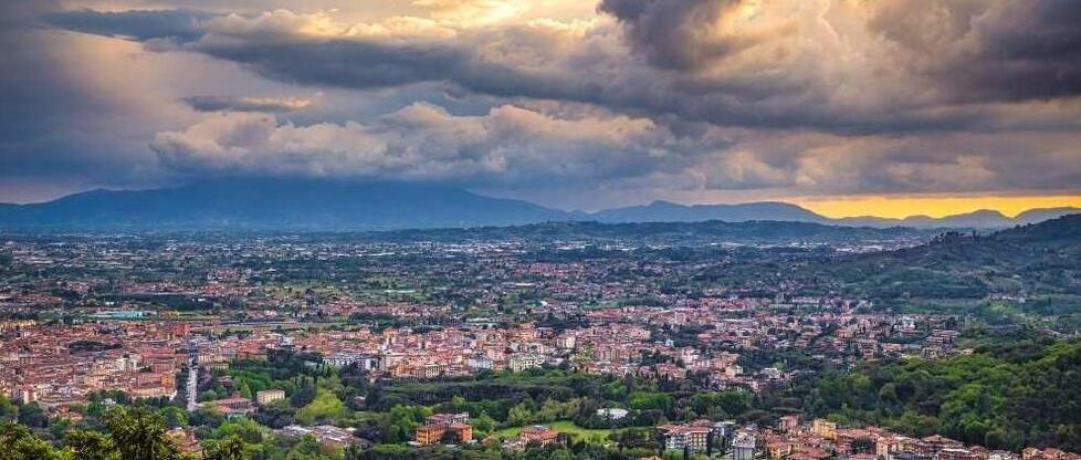Valdinievole, il mattone corre nei borghi e la vallata cerca nuovi equilibri