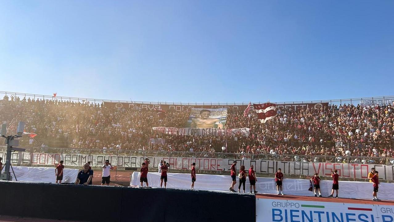 Atmosfera da brividi all'Ardenza