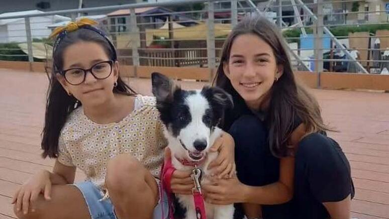 Le due sorelle (foto Ansa)