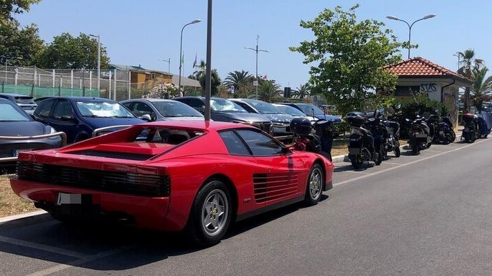 La Ferrari Testarossa