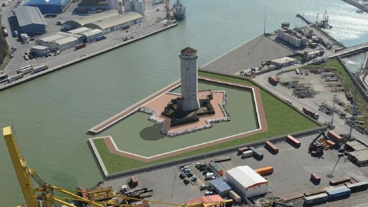 Marzocco, tornerà l’acqua intorno alla torre-simbolo<br>