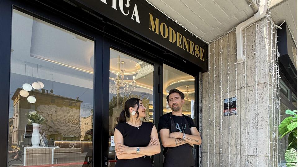 Estetica Modenese festeggia 1 anno in via Giardini