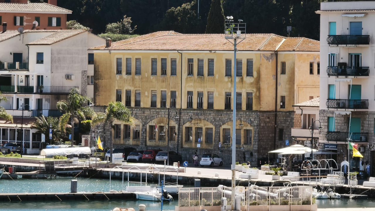 
	Le ex scuole elementari di Porto Ercole

