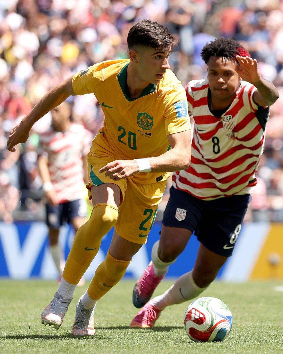 
	Volpato in azione con la maglia dell'Australia nella gara con gli Stati Uniti al Mondiale


