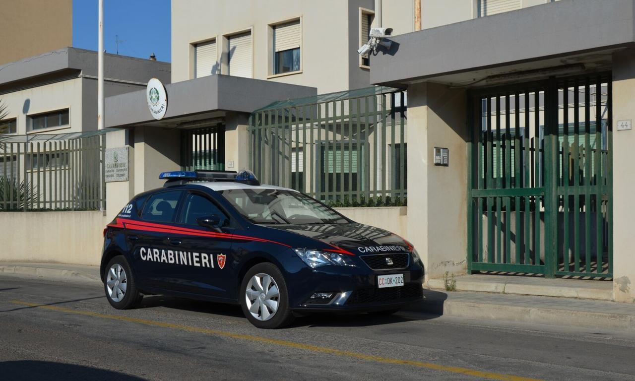 Sorpreso dai carabinieri con 125 chili di rame rubato: denunciato un operaio