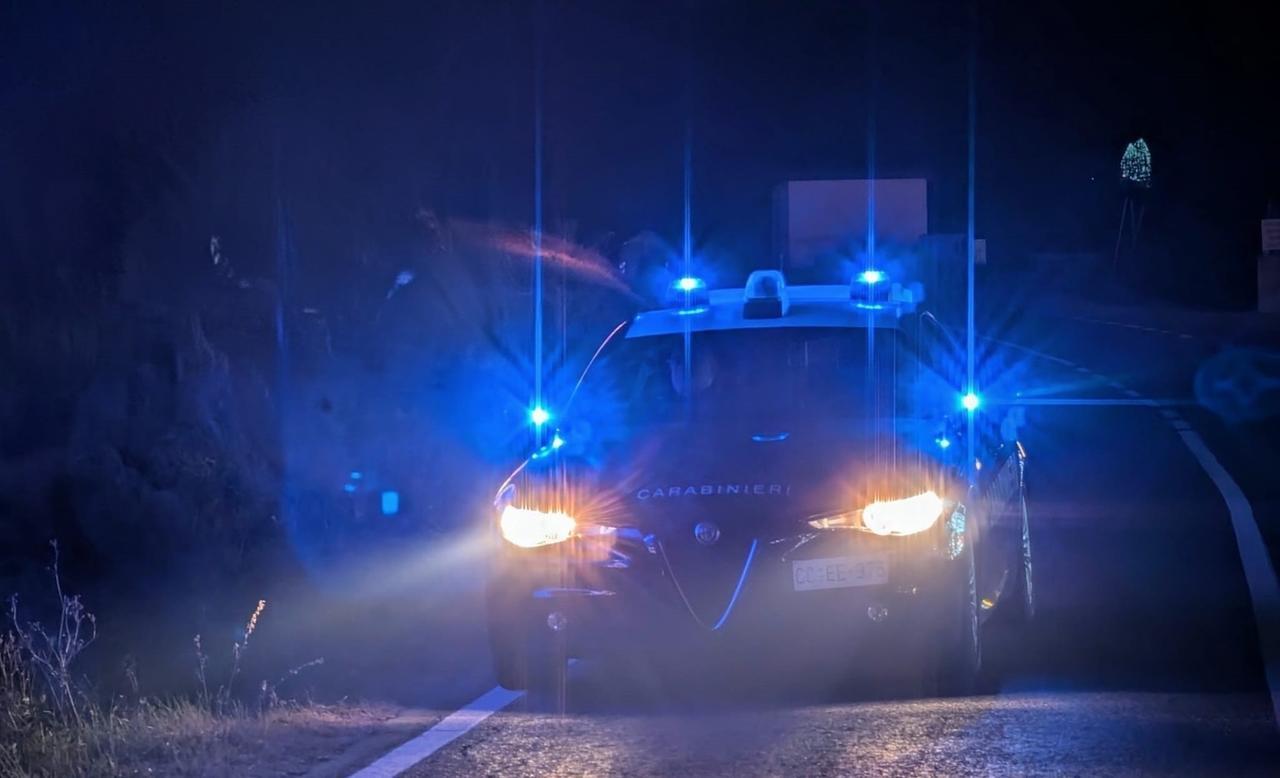 Tenta di estorcere soldi al titolare di un poliambulatorio: «Dammi 500 euro o spacco tutto»