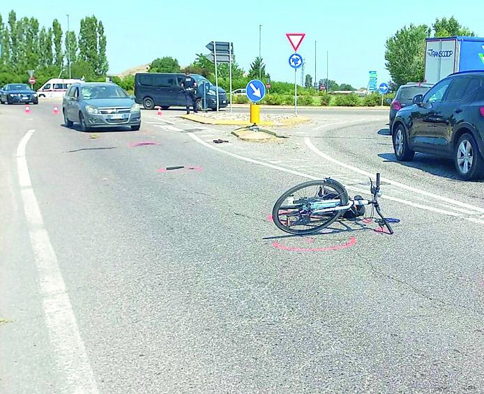 Incidente a Campagnola: grave un ciclista di 79 anni