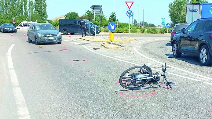 Incidente a Campagnola: grave un ciclista di 79 anni