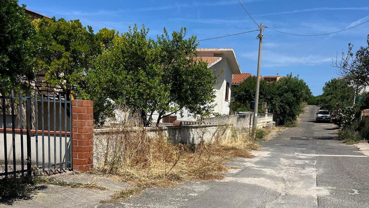 Degrado nelle borgate marine, è scontro tra sindaco e cittadini