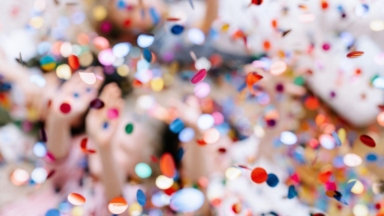 Livorno, esami di maturità e di terza media: divieto di utilizzo di coriandoli durante i festeggiamenti