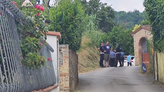 Uomo uccide a fucilate la moglie e il figlio di 24 anni: «Mi sono liberato di loro» – VIDEO