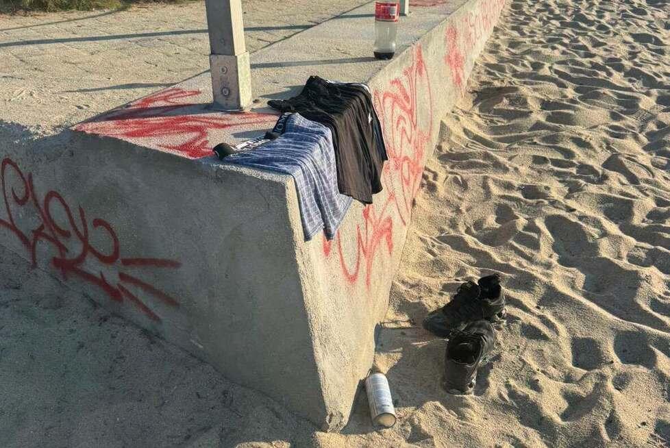Elba, imbrattano il paese di scritte con lo spray: individuati gli autori