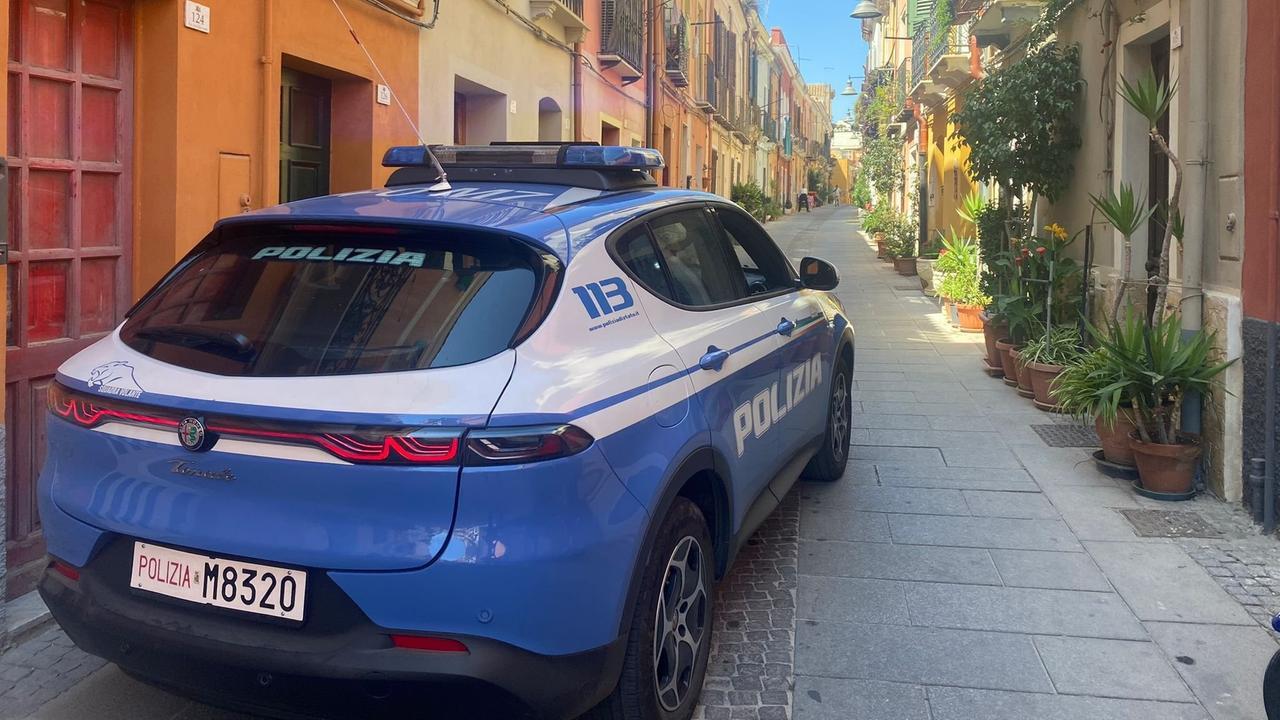 Non rientra in carcere dopo il permesso e si barrica in casa, poi minaccia di uccidersi: cosa è successo