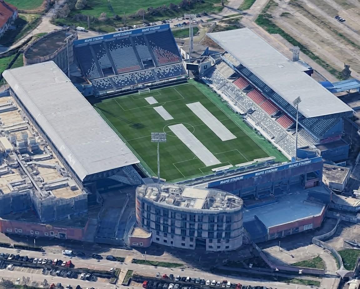 Stadio Mapei: un progetto per coprire le due curve