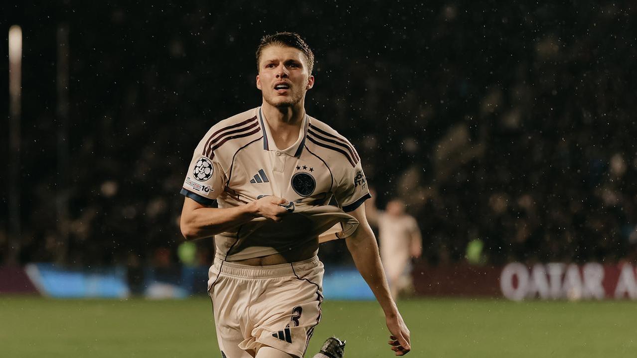 Anton Gaaei, 23enne difensore danese dei lancieri(Photographer AFC Ajax Tags)