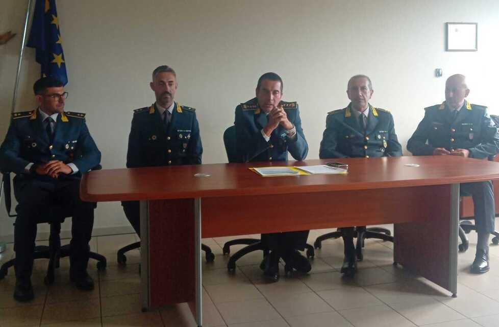Lucca, sequestrati 8 milioni di euro per evasioni e frodi fiscali