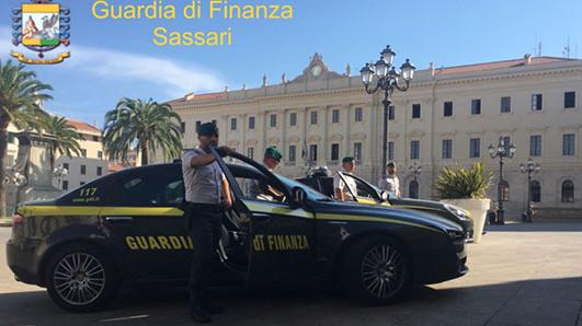 Evasione, frodi e droga a Sassari: sequestri per milioni di euro