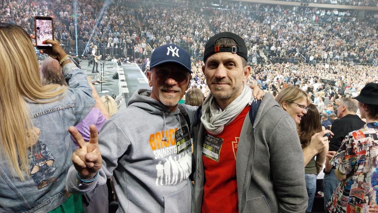 Maurizio Cavallari col figlio a New York