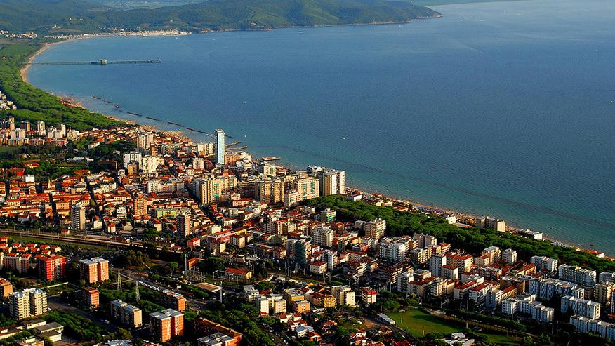 Una veduta di Follonica