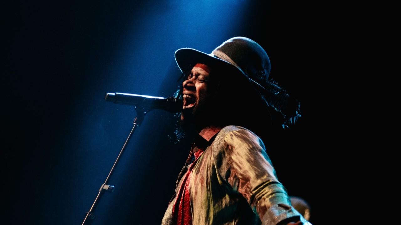 Fantastic Negrito: «Canto per ritrovare l’umanità: È la cosa più bella del mondo» – L’intervista