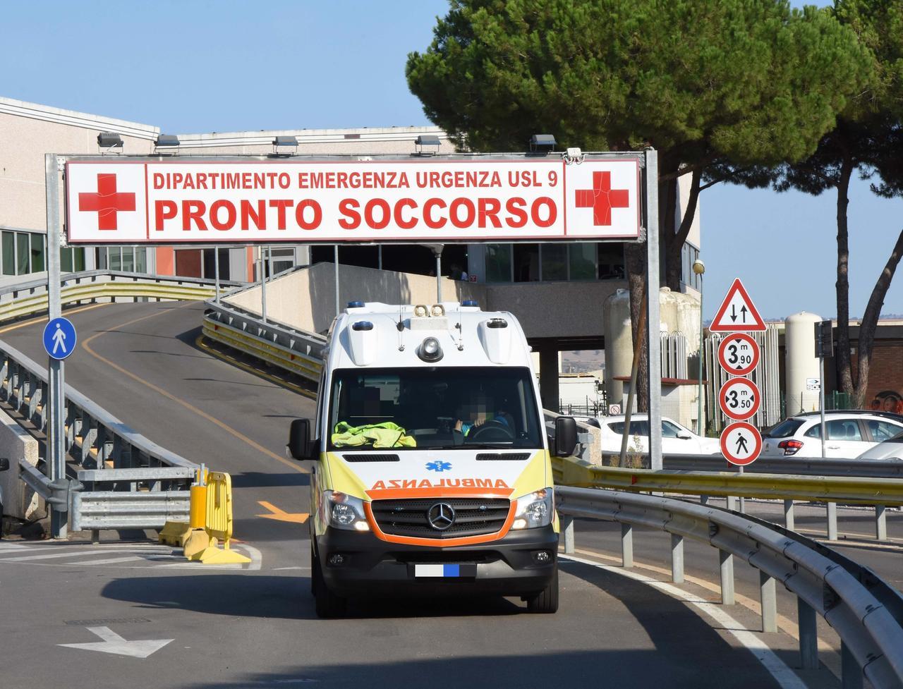 Fonteblanda, si sente male in spiaggia: muore turista fiorentino
