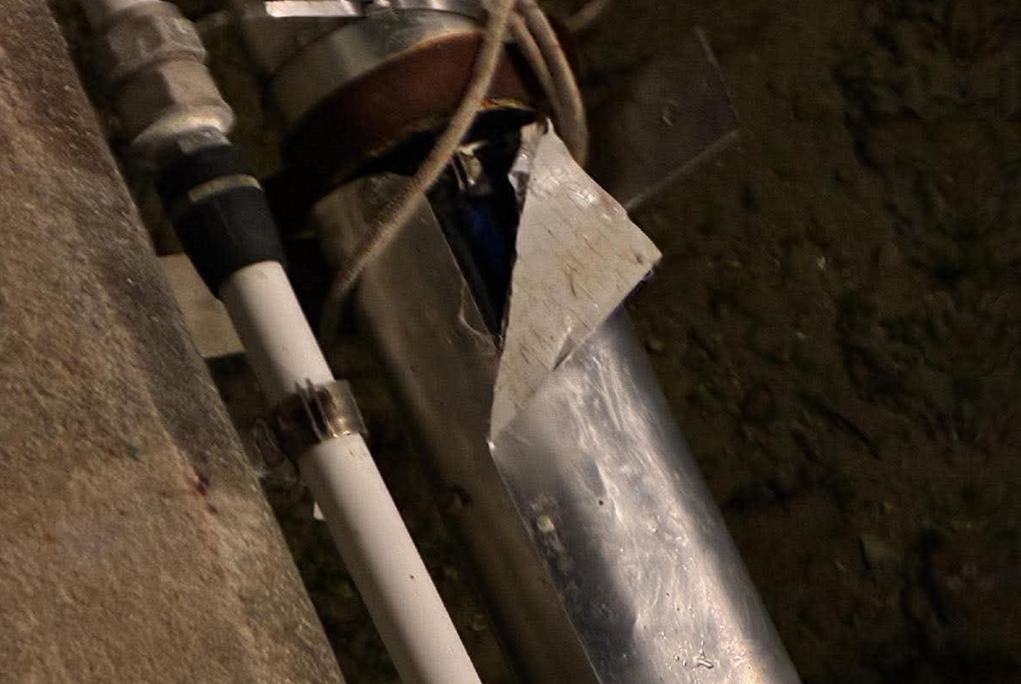 Il pezzo di tubo tagliato