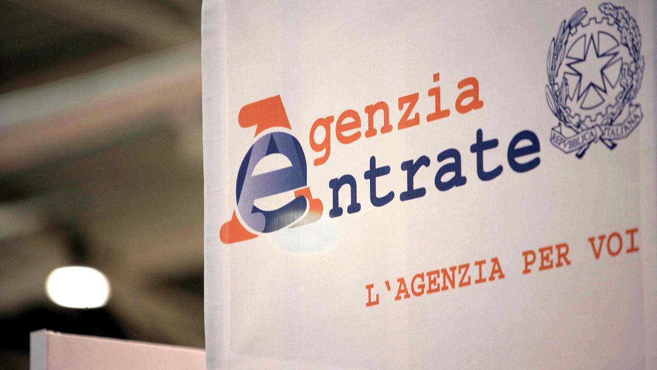 Fisco, arriva l’F24 automatico: l’Agenzia delle Entrate potrà prelevare in automatico i soldi dal conto corrente